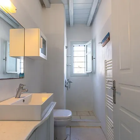 아파트 Avelia Paros Kalami (Paros)